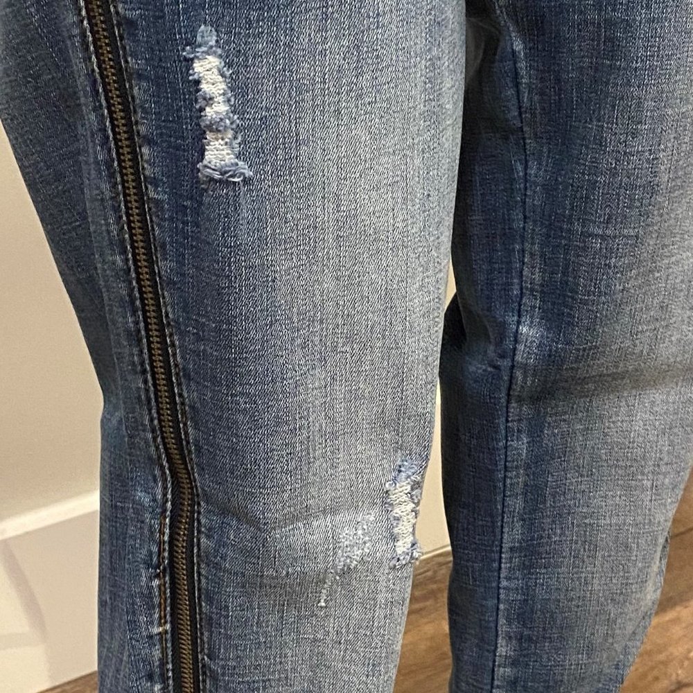 Vocal Jeans W/Zipper Detail